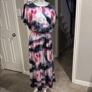 Soft Surroundings‎ Pink and Blue Crew Neck Maxi Dress